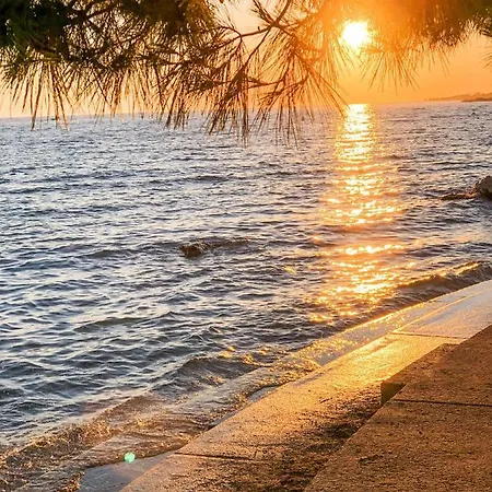 House Secret Garden 1 * Zaton