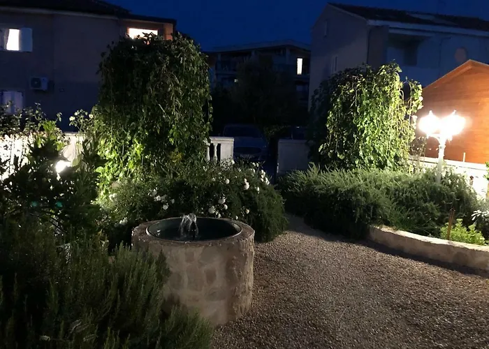 House Secret Garden 1