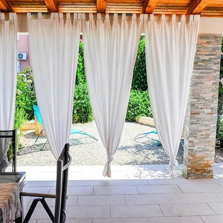 House Secret Garden 1 *