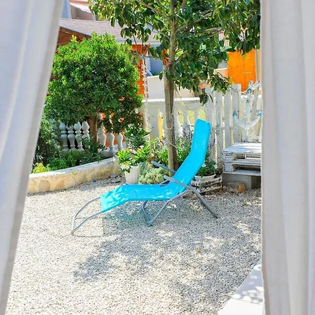 Apartment Studio House Secret Garden 1